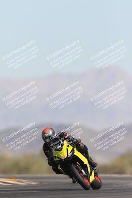 media/Oct-26-2025-Race Pace (Sun) [[c1447ca738]]/Non Verified (1st 20 Minutes of every Hour)/4-Turn 14 (1110am)/